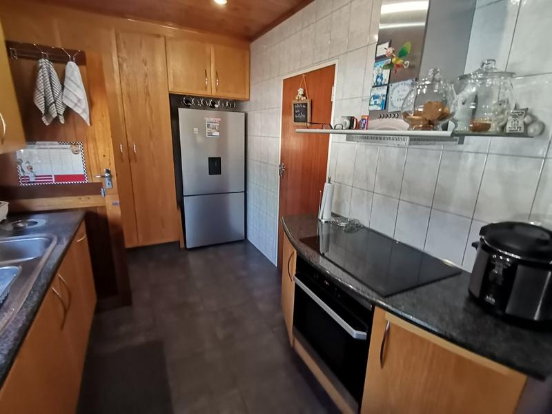 4 Bedroom Property for Sale in Vaalpark Free State